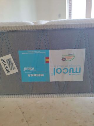 Colchón individual con somier