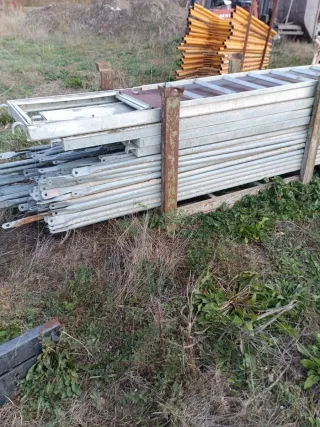 Andamio Europeo homologado, marcos y barras