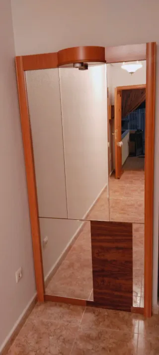 Espejo de madera y cristal