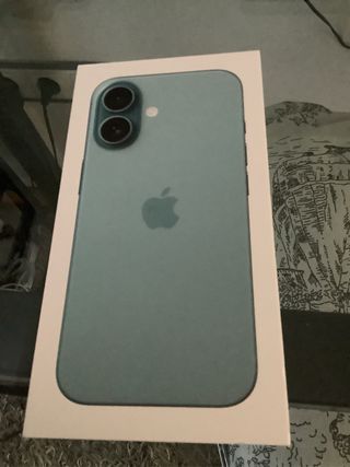 iPhone 11 128GB Verde mai usato, regalo