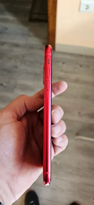 iPhone 11 128GB Rosso