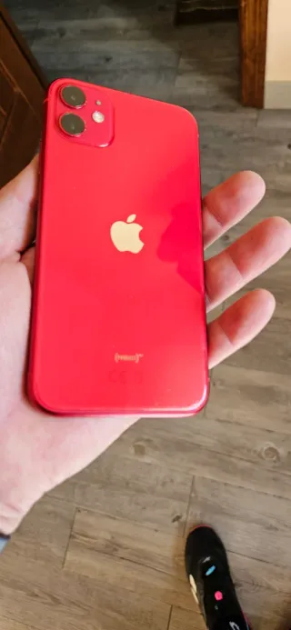 iPhone 11 128GB Rosso