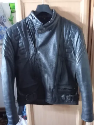 Chaqueta de cuero para motera  Talla S