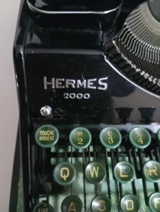 Macchina da scrivere Hermes 2000 vintage