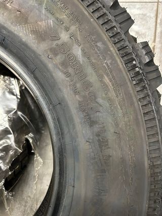 2 Neumáticos Goodyear 7.5R16C 116/114N