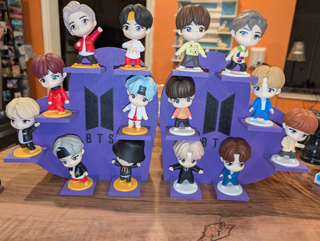 Soporte BTS x McDonald's Figuras