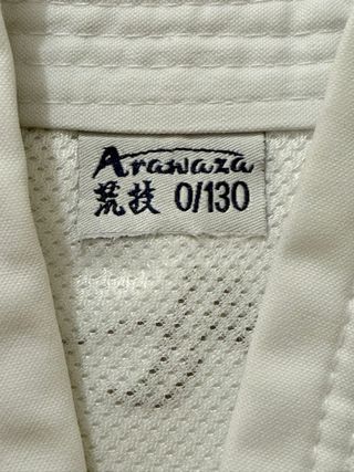 Karategui Arawaza Cristal