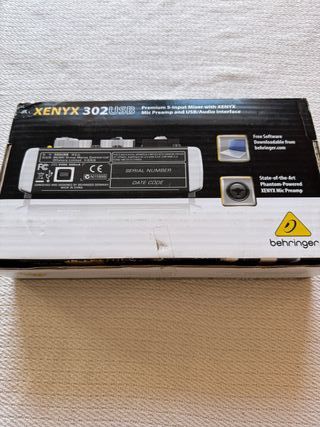 Behringer Xenyx 302 USB Mezclador