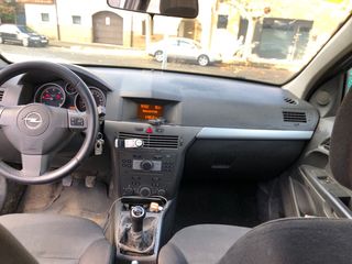 Opel Astra 2008