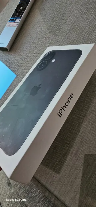 iPhone 16 Negro 256 GB