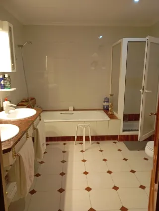 Casa de pueblo con 2 viviendas en 2 plantas