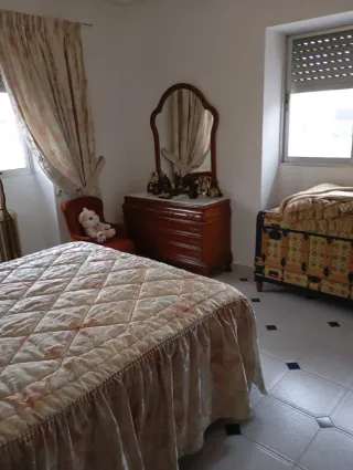 Casa de pueblo con 2 viviendas en 2 plantas