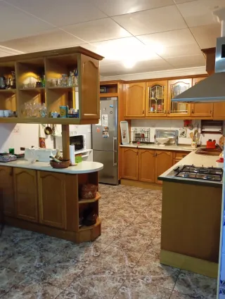 Casa de pueblo con 2 viviendas en 2 plantas