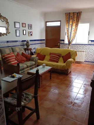 Casa de pueblo con 2 viviendas en 2 plantas