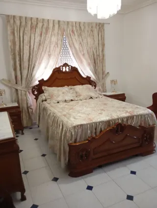 Casa de pueblo con 2 viviendas en 2 plantas.