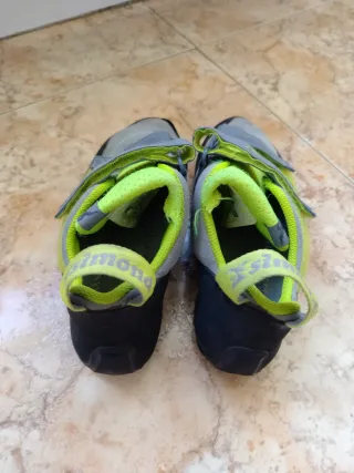 Pies de gato escalada talla 38