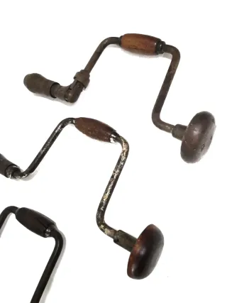 Interesante lote de taladros antiguos, barbiqui