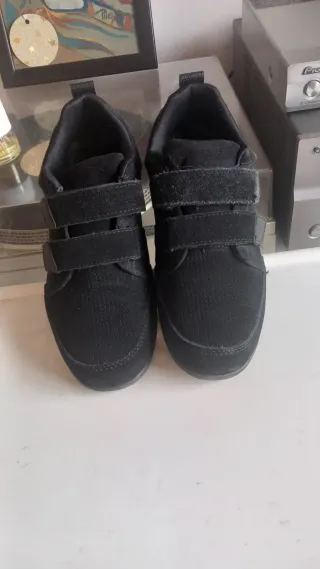 Zapatillas Walk Confort Negras