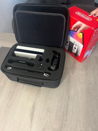 Nintendo Switch OLED Bianca