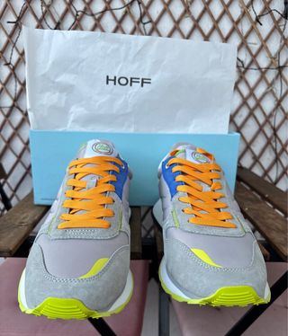 Zapatillas Hoff grises y multicolor