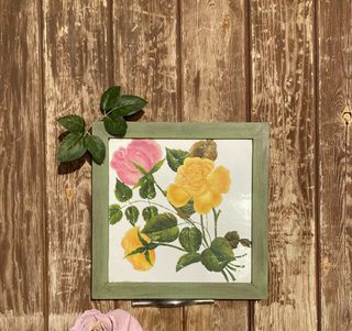 Azulejo vintage flores rosas y amarillas