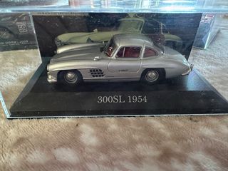 Miniatura Mercedes 300 SL 1954