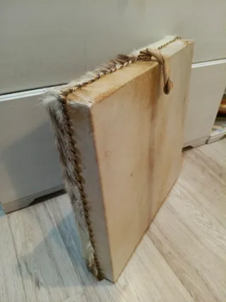 Tambor cuadrado piel y pelo