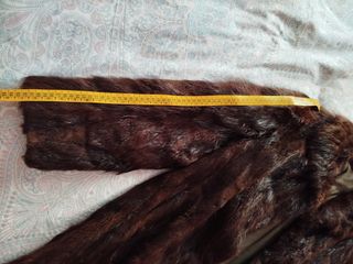 Abrigo de mujer de piel natural marrón oscuro