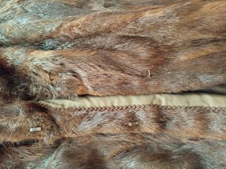 Abrigo de mujer de piel natural marrón oscuro