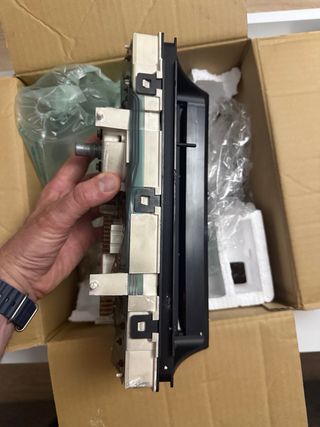 Cuadro instrumentos Peugeot 205 1.4 gasolina