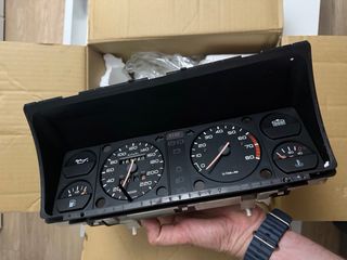 Cuadro instrumentos Peugeot 205 1.4 gasolina