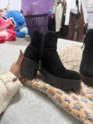 Botas negras de tacón