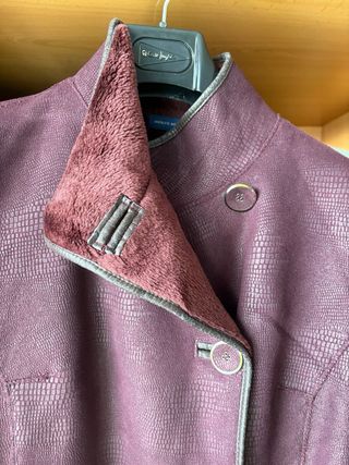 Abrigo Adolfo Dominguez Talla 40