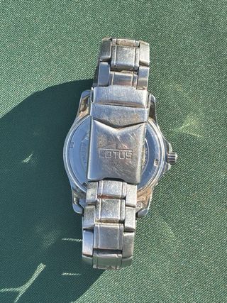 Reloj Lotus Cronógrafo Dorado y Plateado