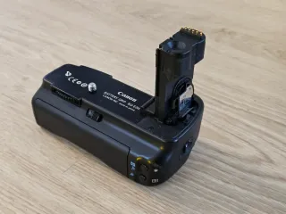 Empuñadura Canon BG-E2N