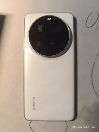 XIAOMI 15 ULTRA VER. MEJORADA 16+512 ver caption