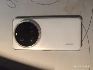 XIAOMI 15 ULTRA VER. MEJORADA 16+512 ver caption