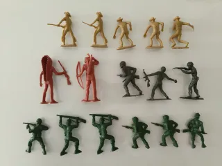 Lotto 16 soldatini vintage