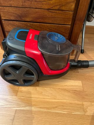 Aspirador Philips PowerPro Compact
