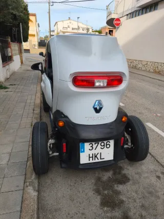 Renault Twizy 80 electrico ideal para ciudad