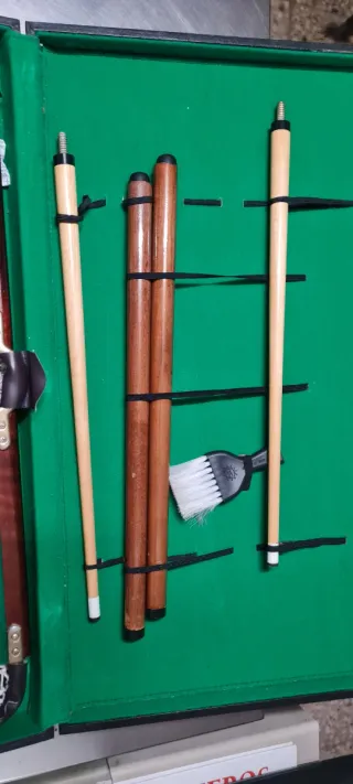 Mini billar con bolas y accesorios