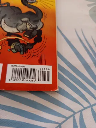 Número 36 Mortadelo y Filemón la maquina de copiar