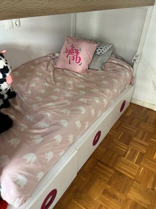Litera infantil/juvenil con cajones