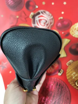 Bolso Louis Vuitton Negro y Dorado