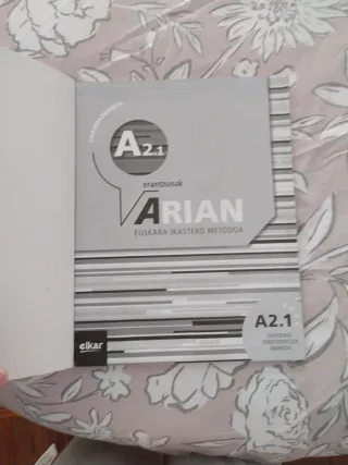 Libro A2.1  LAN-KOADERNOA ARIAN
