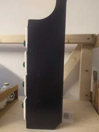 Portaspezie vintage con cassetti decorati