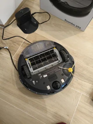 Robot Aspirador Roomba 694