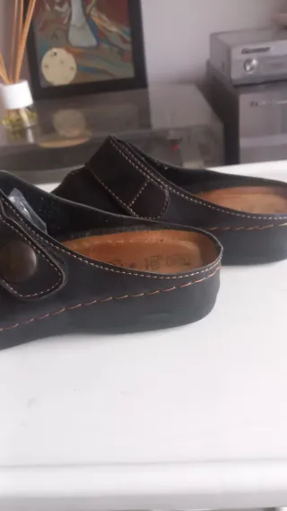 Zuecos Flex Otoño/Invierno Negros.