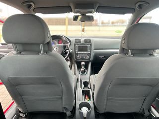 Volkswagen Golf v gti