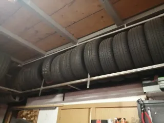 Neumáticos 195/65 R15 y otros modelos.